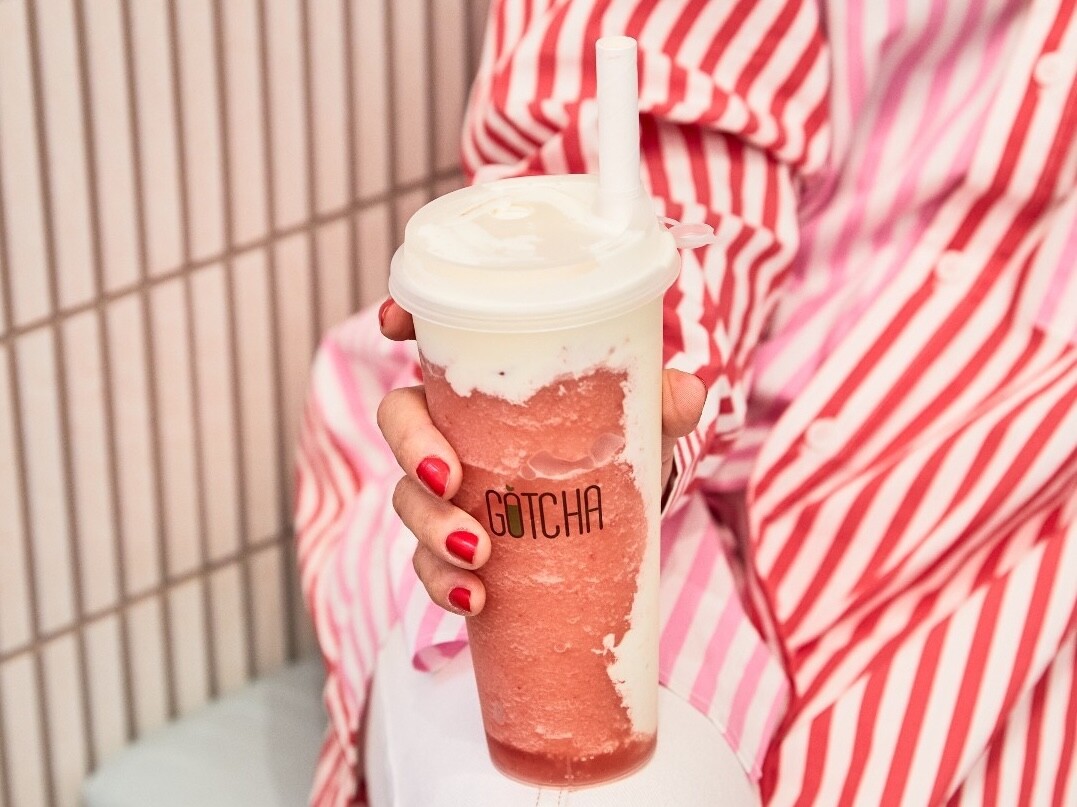 A Strawberry Macchiato from Gotcha, one of Perth's best bubble tea spots