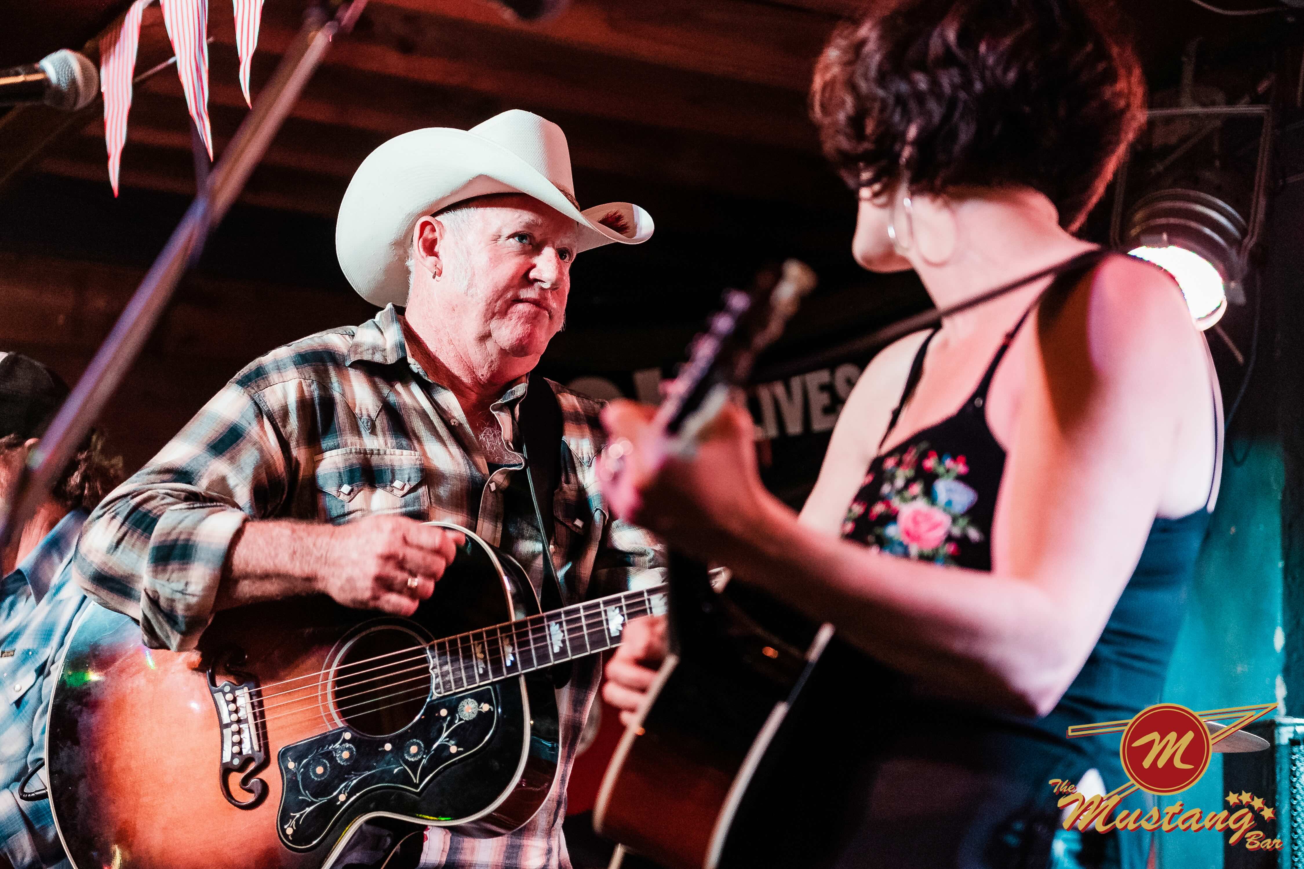 A performer at The Mustang Bar in Perth performing for their New Years Eve event